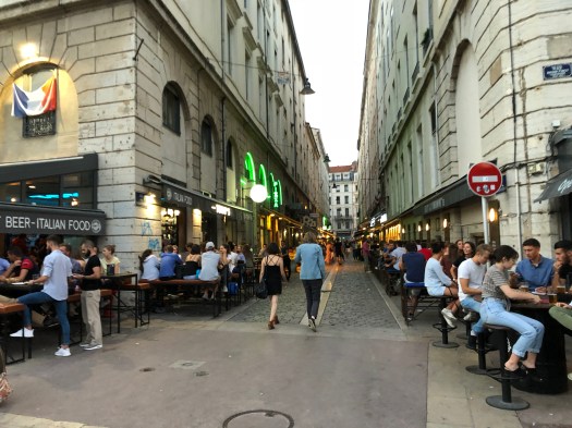 DAF048FE-28BC-4090-A2F9-01F970A2EE37